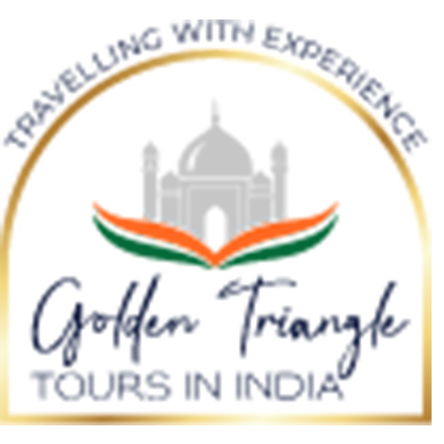 Female Tourist Guide in Jaipur