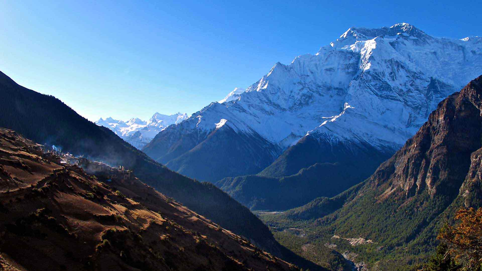 Short Annapurna Circuit Trek